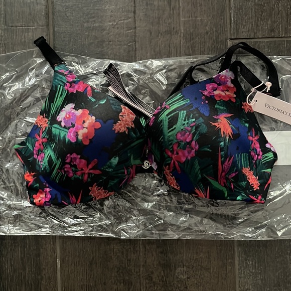 NEW With Tags Victorias Secret Very Sexy So Obsessed Push Up Bra 34A - Picture 4 of 4